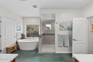 12323 N Tall Grass Dr, Oro Valley, AZ 85755 - Photo 25