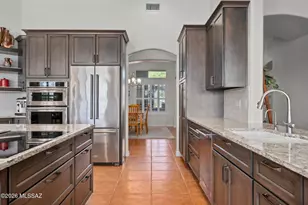12323 N Tall Grass Dr, Oro Valley, AZ 85755 - Photo 19