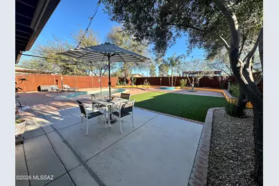5836 E Lee Street, Tucson, AZ 85712 - Photo 1
