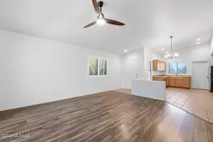 2878 W Medallion Dr, Tucson, AZ 85741 - Photo 9