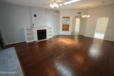 745 W Sunlight Lane, Tucson, AZ 85704 - Photo 7