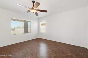12063 W Formosa Ln, Marana, AZ 85653 - Photo 7