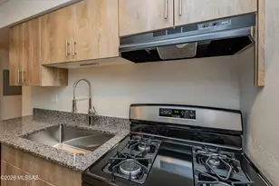 2525 N Alvernon Way, Tucson, AZ 85712 - Photo 11