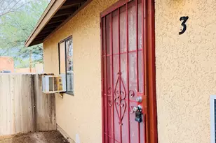 1028 E Hedrick Dr, Tucson, AZ 85719 - Photo 15