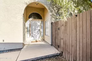 7209 S Avenida Del Nopal, Tucson, AZ 85746 - Photo 3