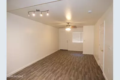 1077 N Riverside Drive #1, Tucson, AZ 85745 - Photo 9