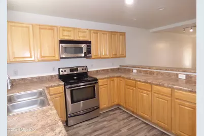 1077 N Riverside Drive #1, Tucson, AZ 85745 - Photo 5