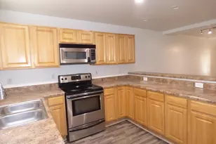 1077 N Riverside Dr, Tucson, AZ 85745 - Photo 5