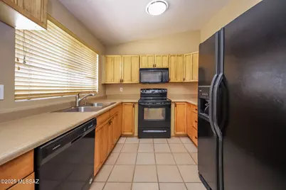3080 W Placita De La Roseta Lane, Tucson, AZ 85746 - Photo 7