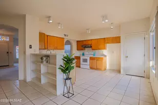 9413 N Warbler Pl, Tucson, AZ 85742 - Photo 23
