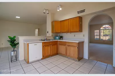 9413 N Warbler Place, Tucson, AZ 85742 - Photo 27