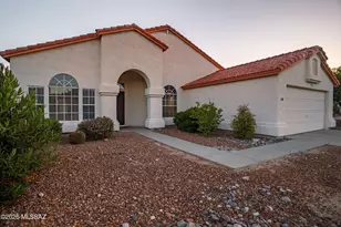 9413 N Warbler Pl, Tucson, AZ 85742 - Photo 3