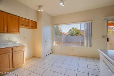 9413 N Warbler Place, Tucson, AZ 85742 - Photo 19