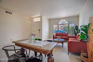 9413 N Warbler Pl, Tucson, AZ 85742 - Photo 1