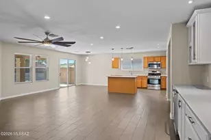 13368 E Almond Crest Dr, Vail, AZ 85641 - Photo 15