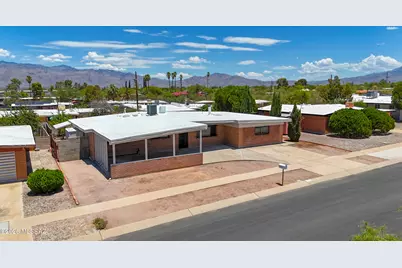 9051 E Cooper Street, Tucson, AZ 85710 - Photo 1
