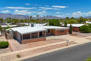 9051 E Cooper St, Tucson, AZ 85710 - Photo 1