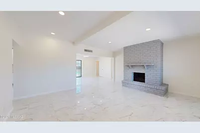 9051 E Cooper Street, Tucson, AZ 85710 - Photo 5