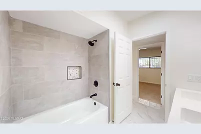 9051 E Cooper Street, Tucson, AZ 85710 - Photo 27