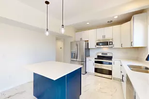 9051 E Cooper St, Tucson, AZ 85710 - Photo 11