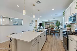10836 W Perenosa Pl, Marana, AZ 85653 - Photo 13