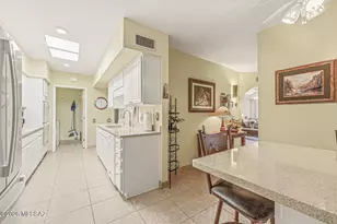 970 W Camino Sagasta, Green Valley, AZ 85622 - Photo 15