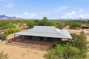 275 W Silver Sky Pl, Green Valley, AZ 85614 - Photo 3