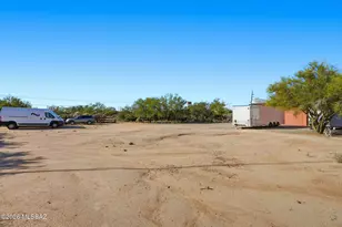 2855 W Lambert Ln, Tucson, AZ 85742 - Photo 37
