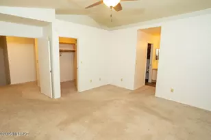 8521 N Spring Creek Dr, Tucson, AZ 85742 - Photo 13