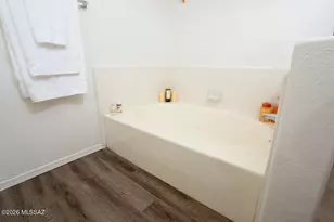 8521 N Spring Creek Dr, Tucson, AZ 85742 - Photo 15