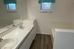 8521 N Spring Creek Dr, Tucson, AZ 85742 - Photo 19