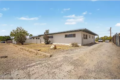 138 W District Street, Tucson, AZ 85714 - Photo 1