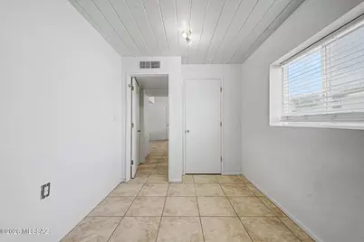 138 W District Street, Tucson, AZ 85714 - Photo 23