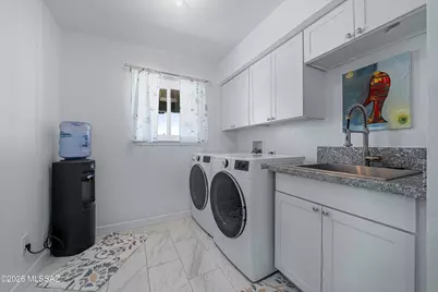 10015 E Fort Lowell Road, Tucson, AZ 85749 - Photo 33