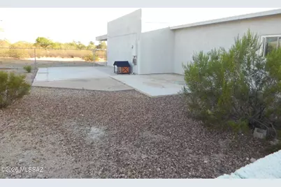 10015 E Fort Lowell Road, Tucson, AZ 85749 - Photo 41