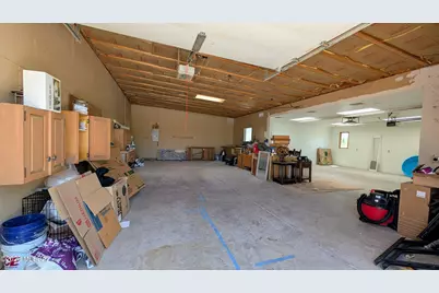 10015 E Fort Lowell Road, Tucson, AZ 85749 - Photo 9