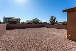 12073 W Hailey Ln, Marana, AZ 85653 - Photo 23