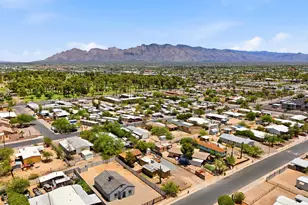 642 W Florence St, Tucson, AZ 85705 - Photo 31