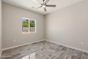 642 W Florence St, Tucson, AZ 85705 - Photo 9