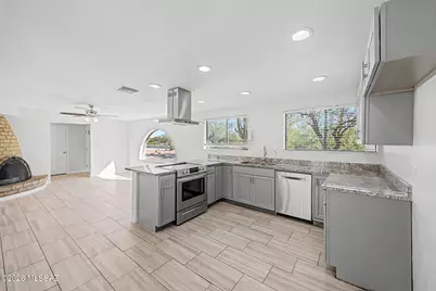 1260 W Morning View Drive, Tucson, AZ 85704 - Photo 9