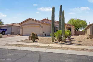 5465 W Bandtail Ct, Marana, AZ 85658 - Photo 11