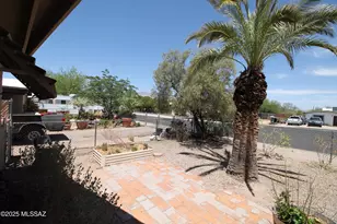 2665 N Leah Pl, Tucson, AZ 85705 - Photo 7