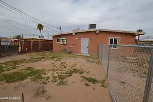 20 E Susana St, Tucson, AZ 85756 - Photo 1