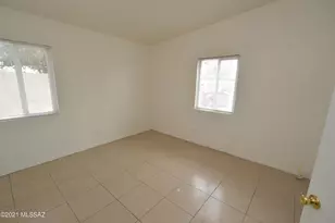 20 E Susana St, Tucson, AZ 85756 - Photo 9
