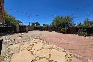 4910 E 25th St, Tucson, AZ 85711 - Photo 11