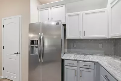 5076 W Wild Burro Spring Drive, Marana, AZ 85658 - Photo 5