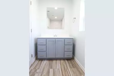 202 W Laguna Street, Tucson, AZ 85705 - Photo 17