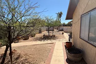 4086 E Montecito St, Tucson, AZ 85711 - Photo 11