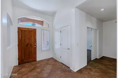 2006 W Silver Rose Place, Oro Valley, AZ 85737 - Photo 3