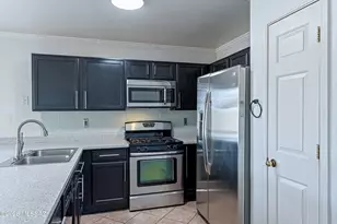 3652 Fighting Falcon Dr, Tucson, AZ 85730 - Photo 13